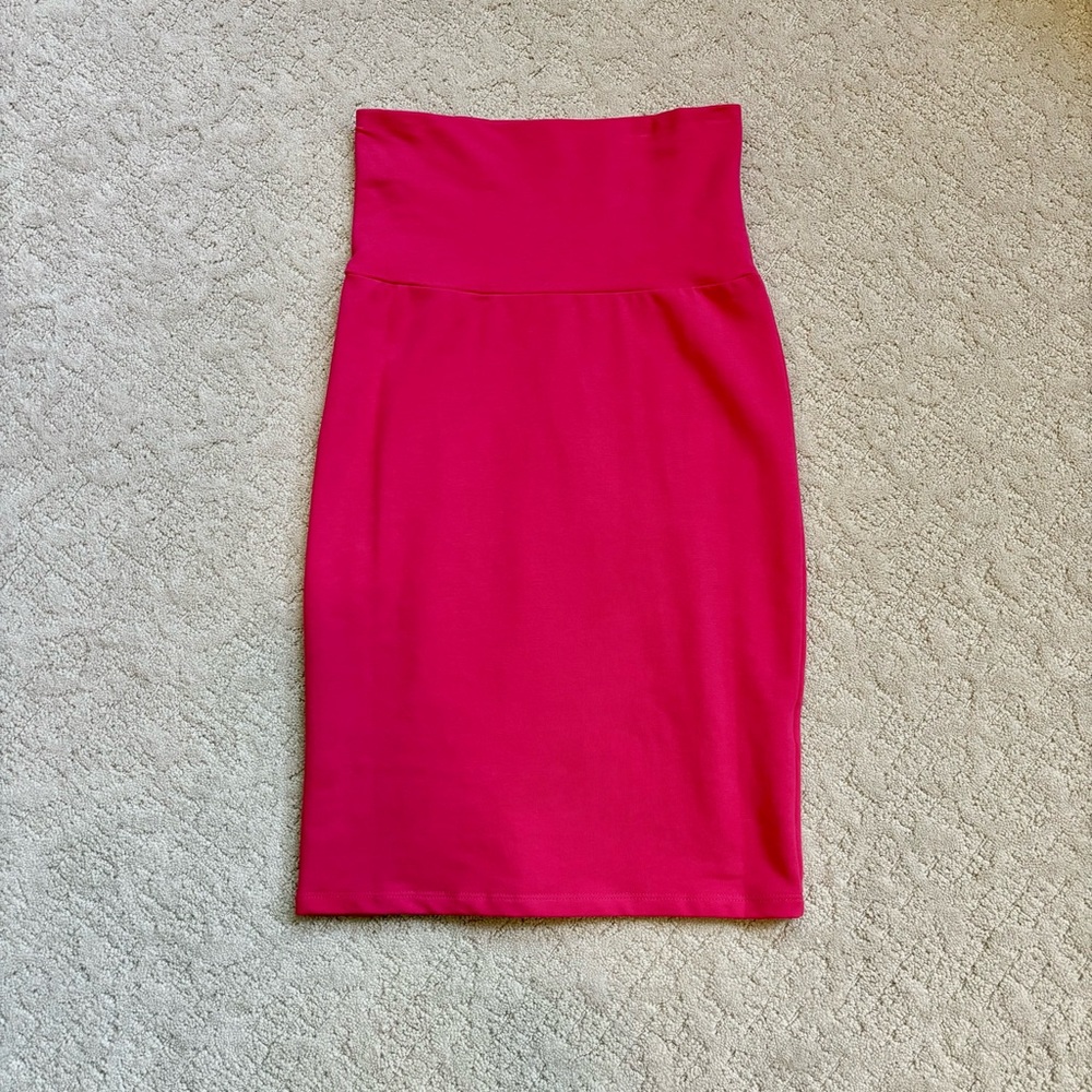 Tam Ware Small Hot Pink Pencil Skirt